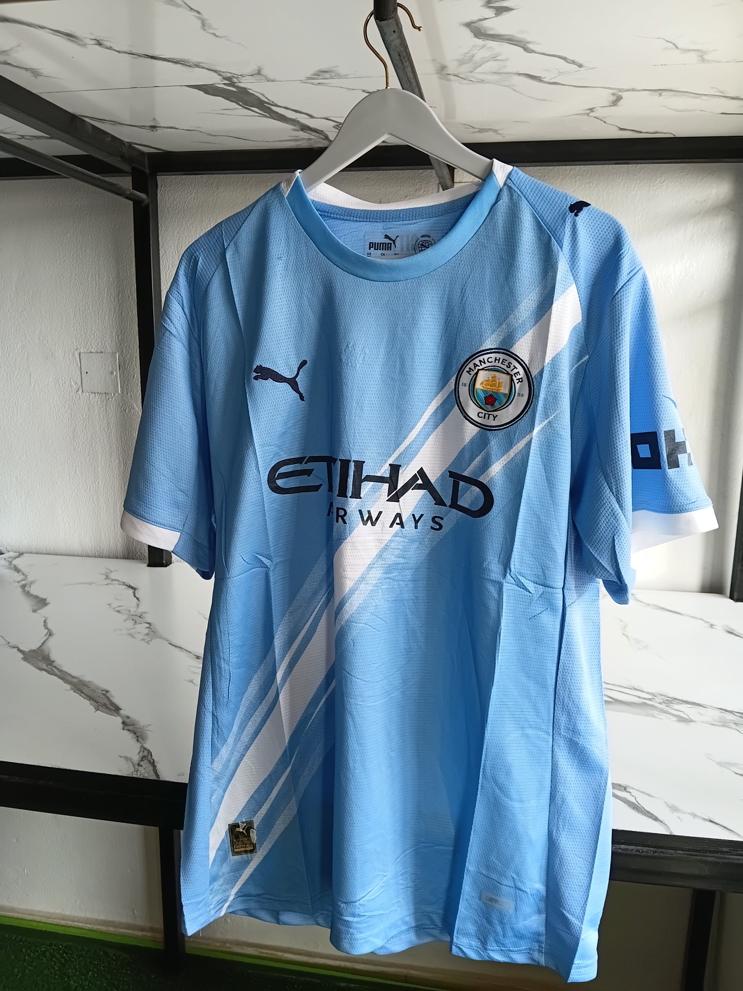 Manchester City Home Jersey 25 - 26