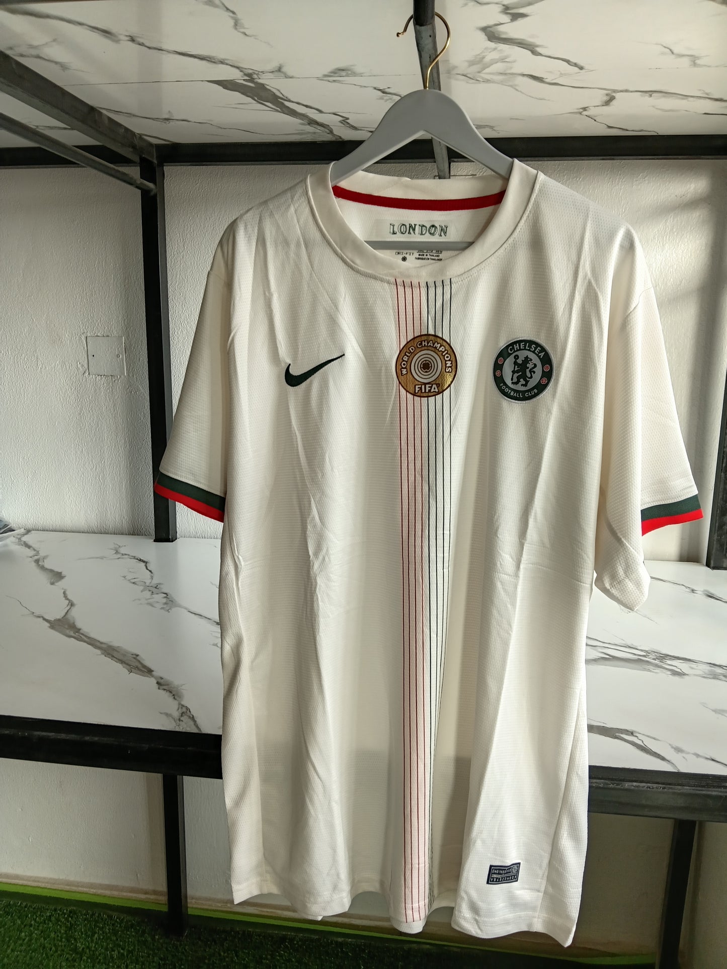 Chelsea Away Kit 25 - 26