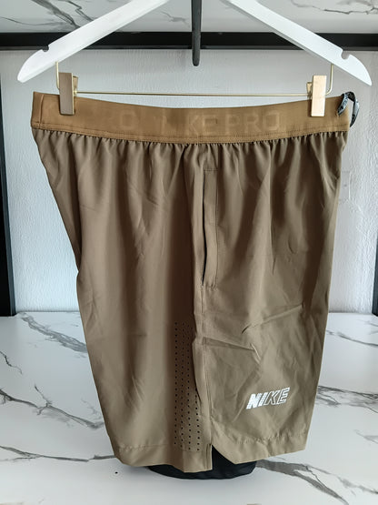 Shorts with short tight